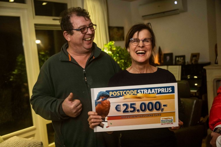 Hetty & Frank winnen 25.000 euro.jpg