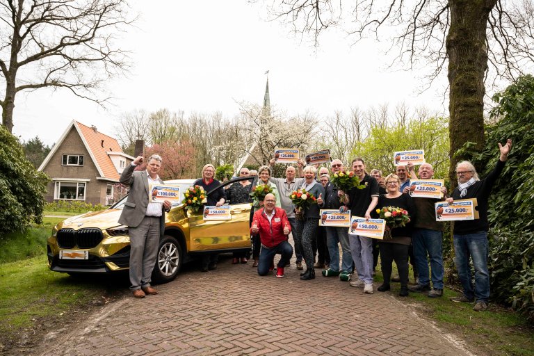 Inwoners Witteveen winnen Straatprijs.jpg